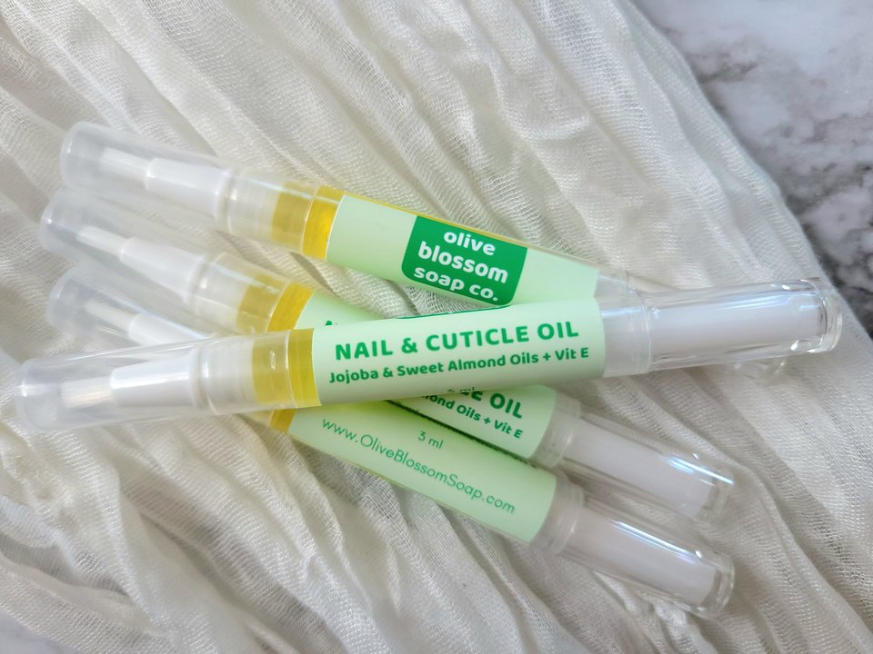 Nail and Cuticle Oil Pen