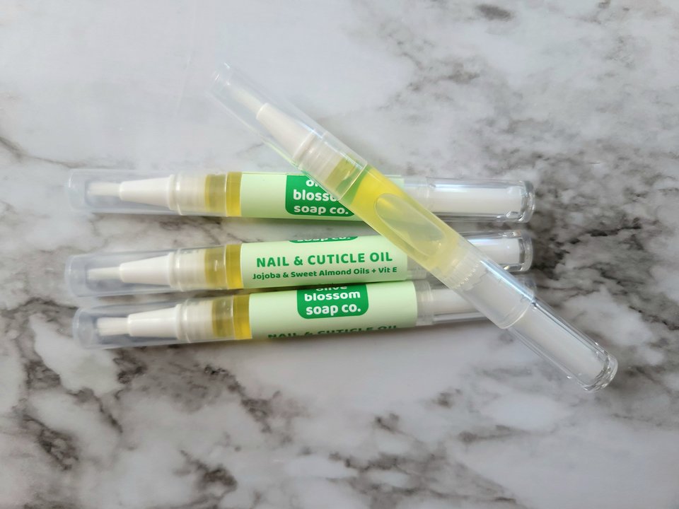 Nail and Cuticle Oil Pen