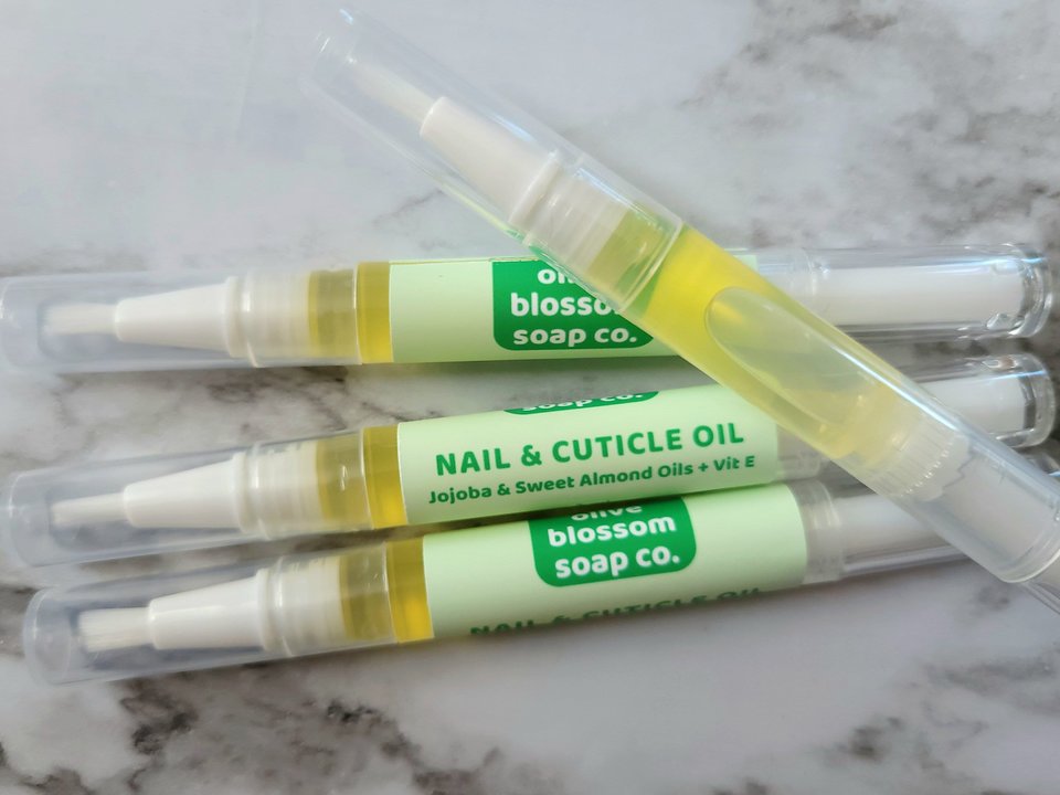 Nail and Cuticle Oil Pen